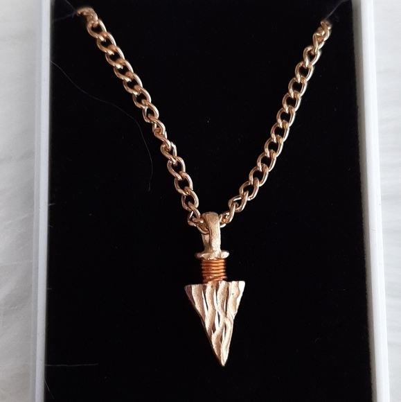 ARROWHEAD NECKLACE - Picture 4 of 5